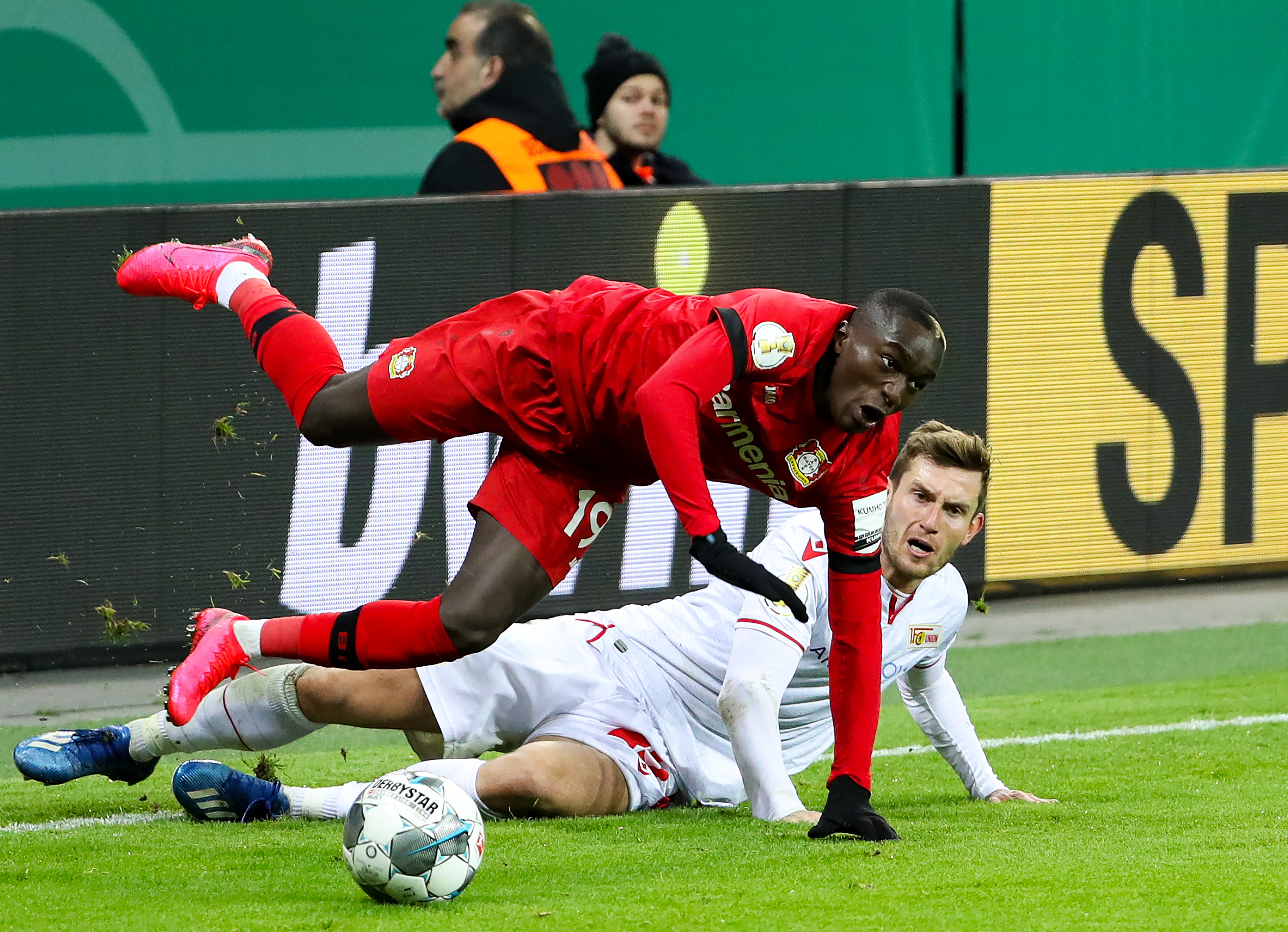 多塞尔多夫队在德国足球联赛中实力逐渐增强